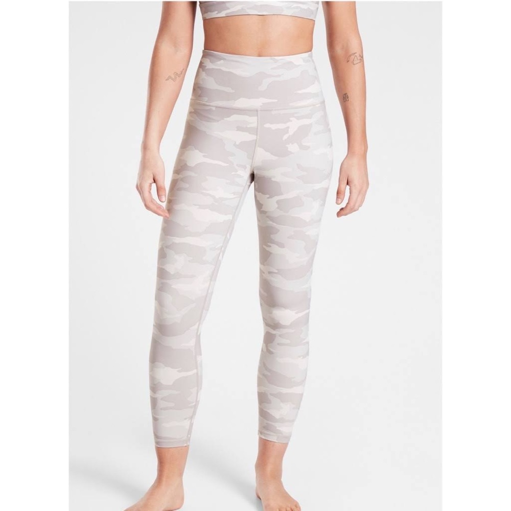 Athleta Elation 7/8 tight